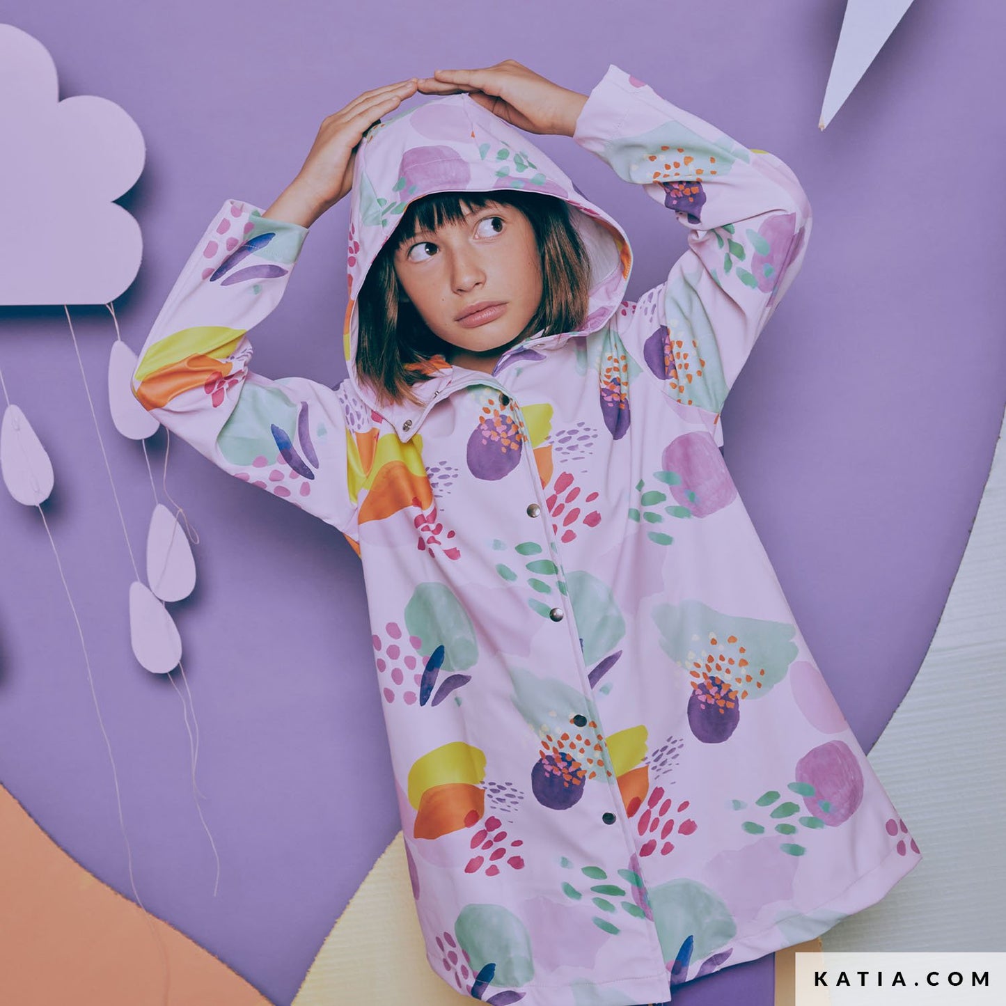 Tela RAINCOAT PRINT OCEANIA de KATIA